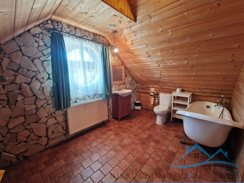 Świdnik, dolnośląskie, Polska, 13 Rooms Rooms,8 BathroomsBathrooms,Lokale i obiekty,Na sprzedaż,5404