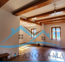 Staniszów, dolnośląskie, Polska, 6 Bedrooms Bedrooms, ,2 BathroomsBathrooms,Domy,Na sprzedaż,6377